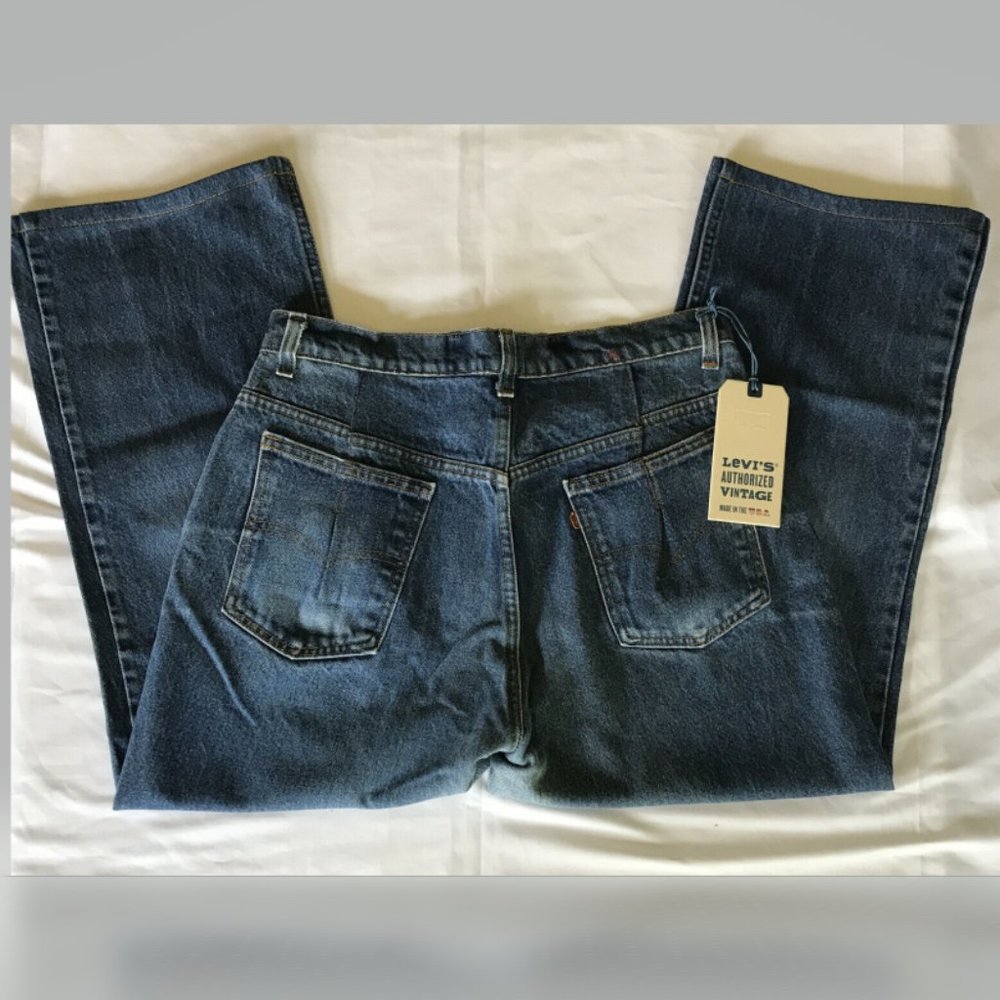 Levis Authorized Vintage Jeans Womens Pleated Cropped Size 32 Re-Purposed View 3